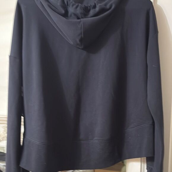 NWT MLB Boston Red Socks Graphic Crop Top Hoodie Size Small - Picture 8 of 8